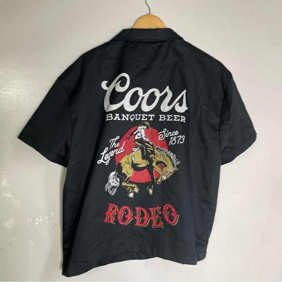 Coors Banquet Rodeo Graphic Button Down Shirt Men’s Size Large - Picture 1 of 5